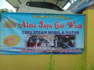alma jaya carwash 02 300x224 Alma Jaya Car Wash